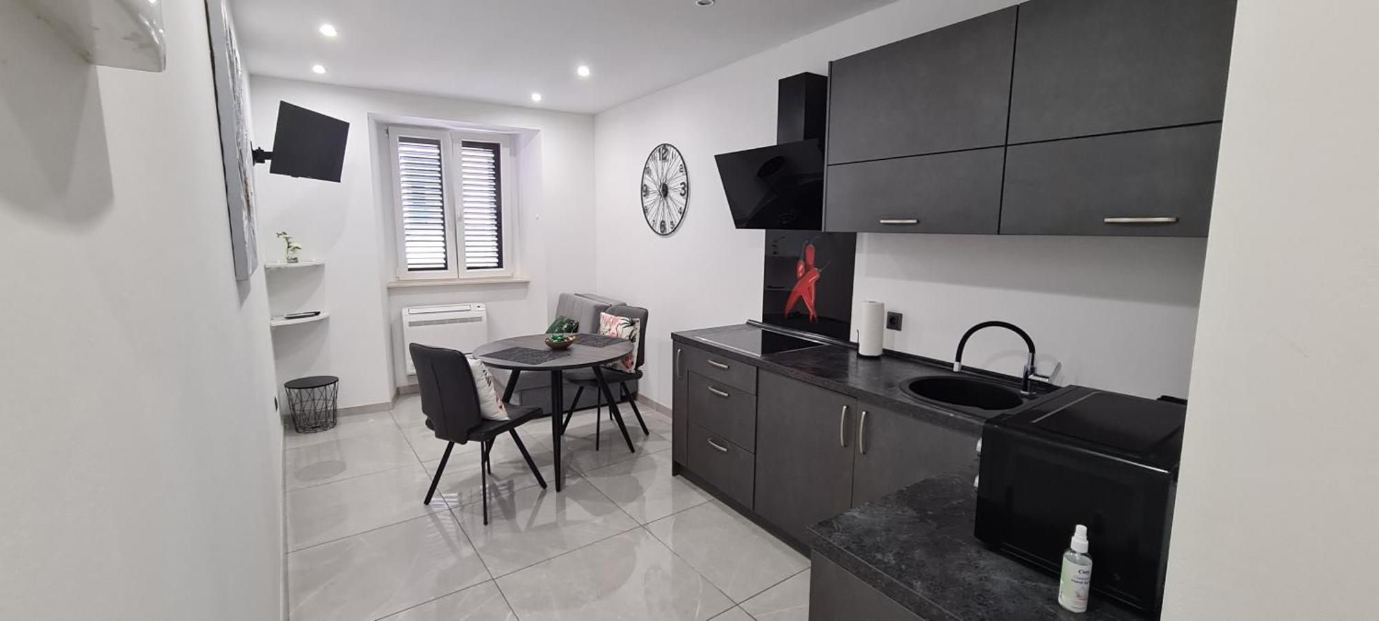 Apartman Julija 1 Rijeka Exteriör bild