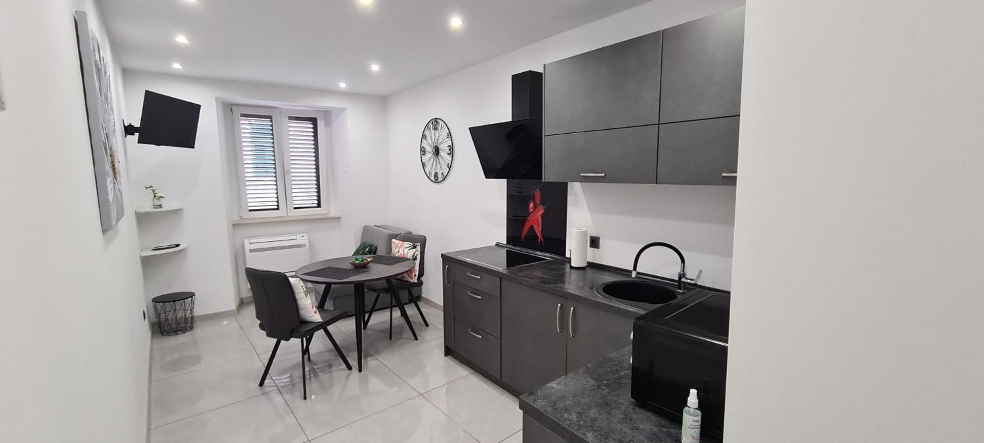 Apartman Julija 1 Rijeka Exteriör bild