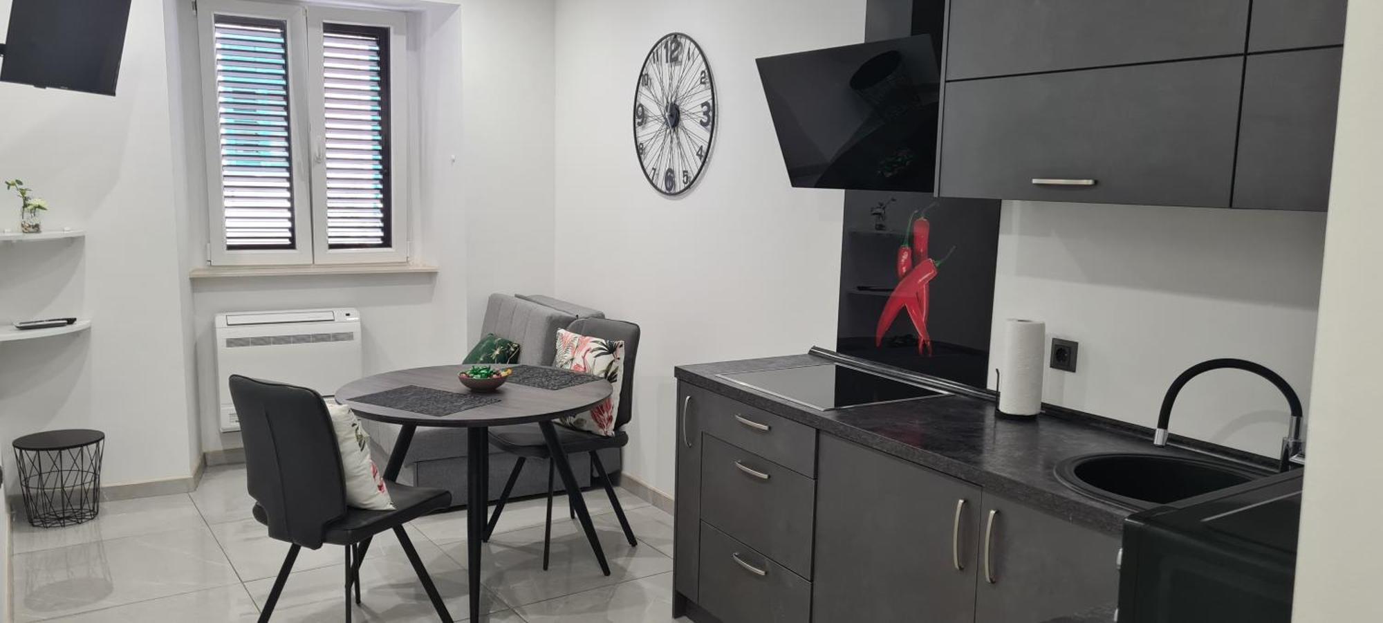 Apartman Julija 1 Rijeka Exteriör bild